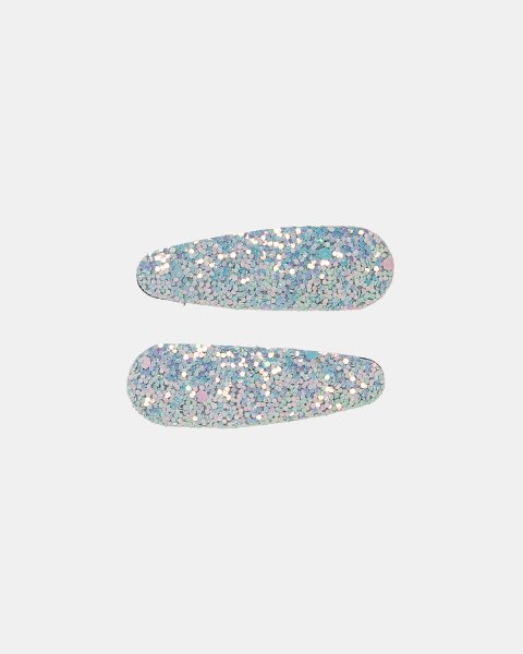 Hair clip with glitter