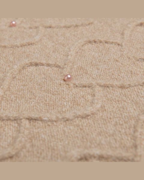 Sweater with thick knitting and pearls (6-16 years)