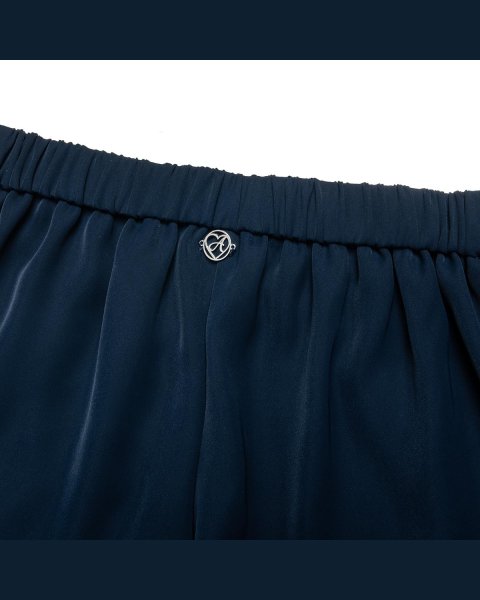 Shorts with a soft touch (6-14 years)