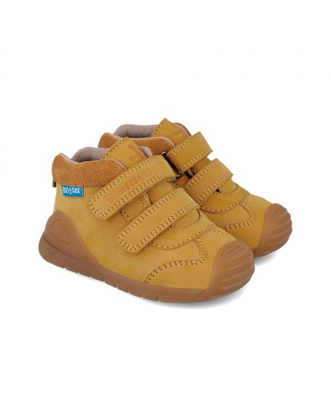 Shoes ankle boots Biomecanics (Size 20-25)