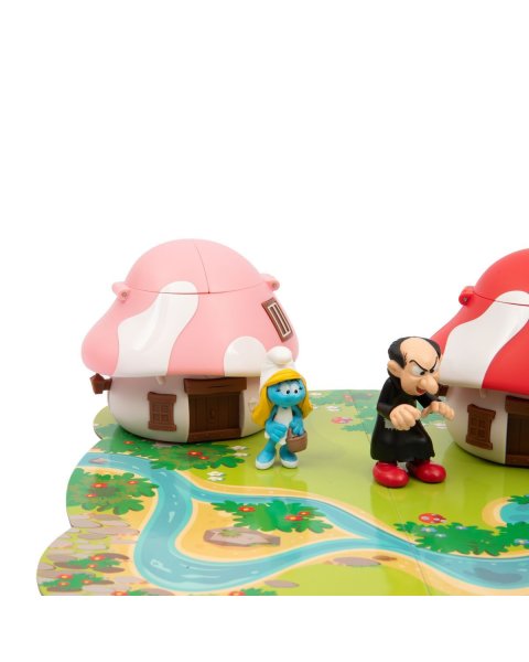 Smurf Figure with The House of the Smurfs