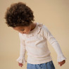 Μπλούζα Lil'Atelier ριμπ με βολάν λαιμόκοψη (2-7 ετών)