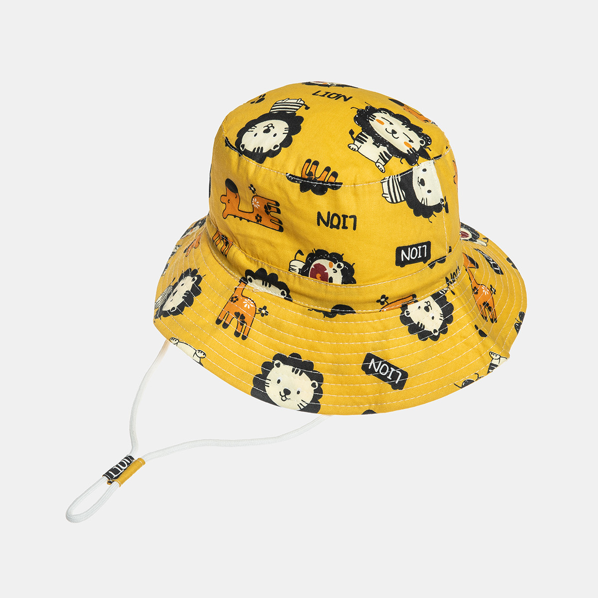 Bucket hat with animals (18-24 months 
