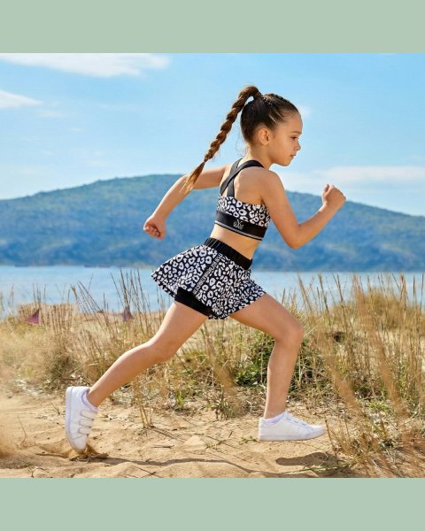 Σετ Gym Tonic crop top και σορτς (6-14 ετών)