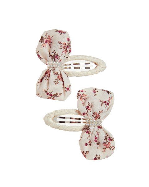 Hair clip with pearls
