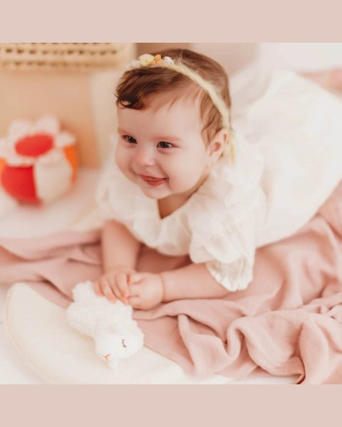 Soft toy lamb Kikadu (3+ months)