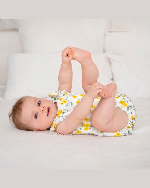 Babygrow Tender Comforts with floral pattern (1-12 months)