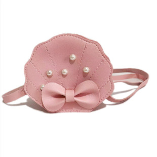 Bag shell with pearls
