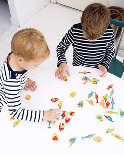Toy Scratch Find-a-fish Color matching game (3+ years)