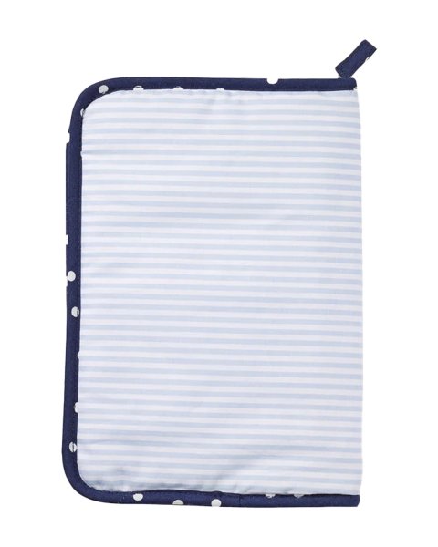 Baby Fehn Ocean club health card cover