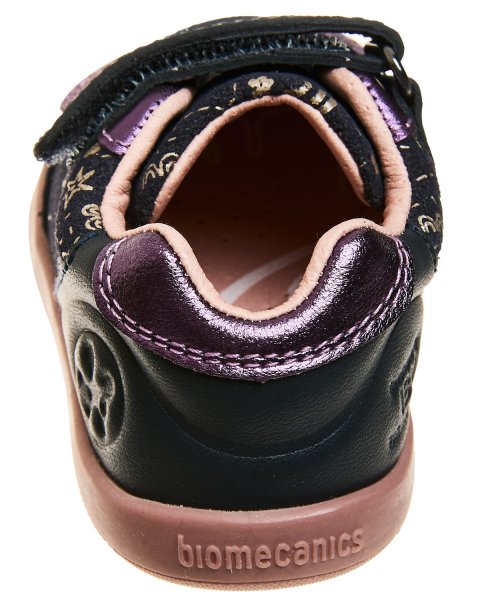 Shoes sneakers Biomecanics (Size 24-25)