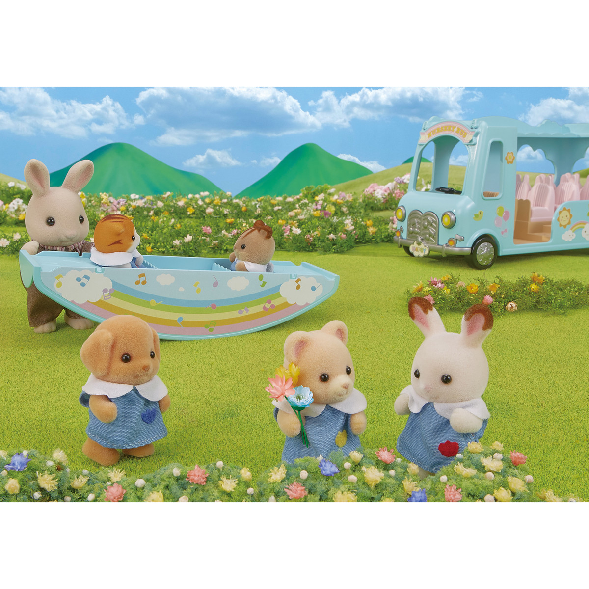 Sylvanian Families Sunshine Nursery Bus (3+ years) - Alouette