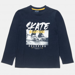 Long sleeve top with Skate boarding design (6-16 years)
