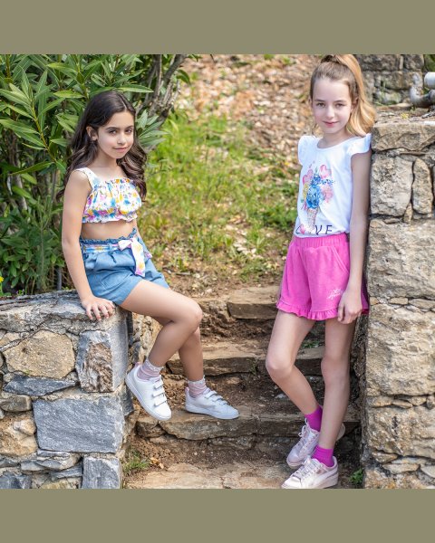 Σορτς πετσετέ με βολάν (6-14 ετών)